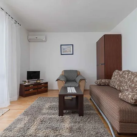 Apartament In Porec/istrien 10190