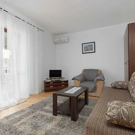 Apartament In Porec/istrien 10190 Poreč