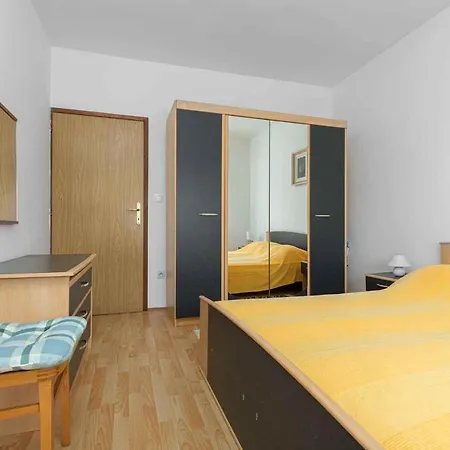 In Porec/istrien 10190 Apartament